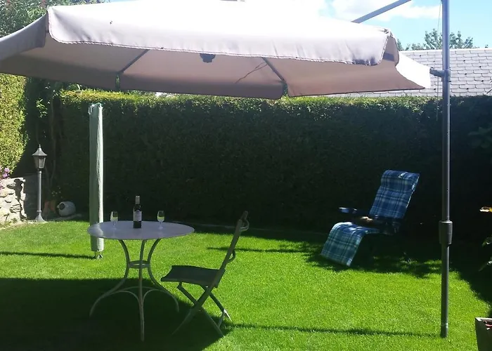 Alojamento de Acomodação e Pequeno-almoço La Grange A Caroline *